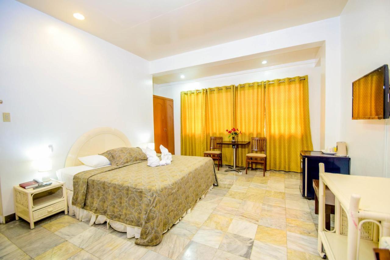 Kalibo Hotel ภายนอก รูปภาพ
